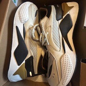 Puma Men's Sneakers in White, Black, and Gold